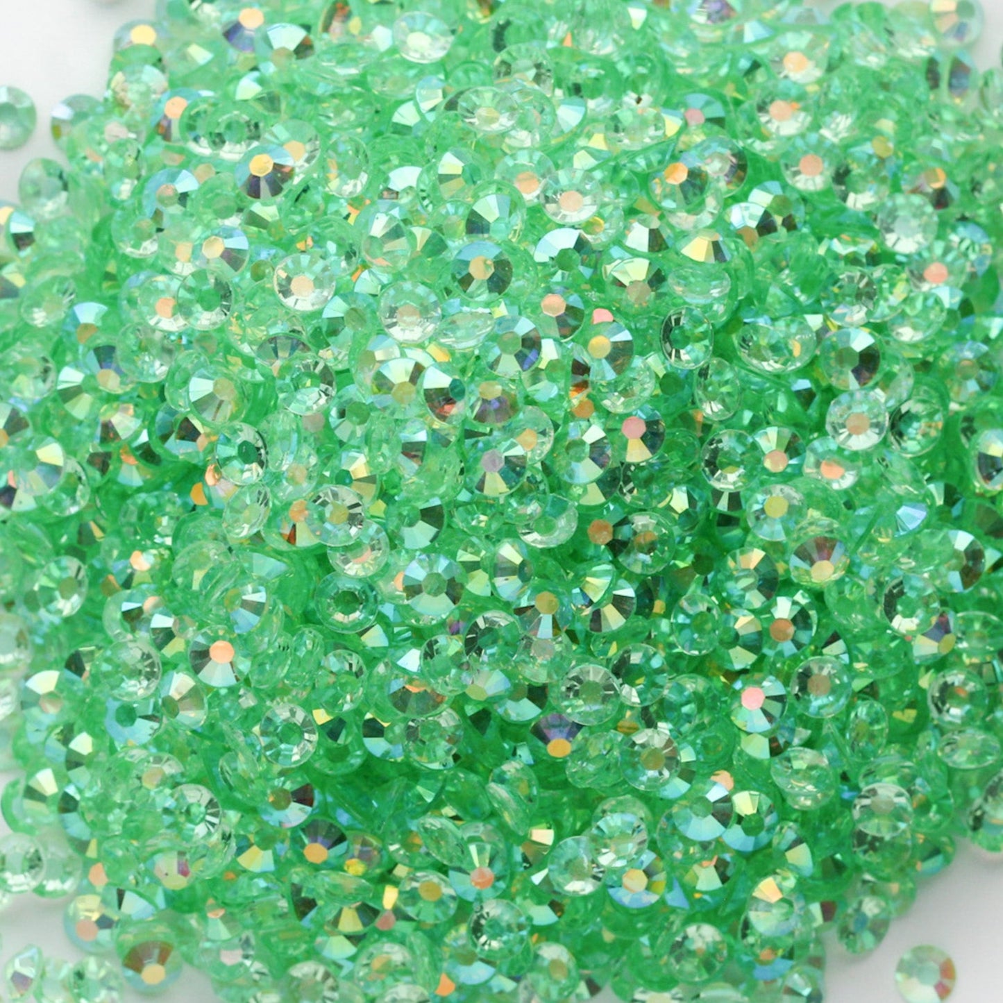 Transparent Lt Emerald AB